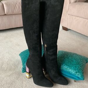 Giambattista Valli Shoes - Giambatista Valli Suede Boots Giambattista Valli Shoes - Giambatista Valli Suede Boots